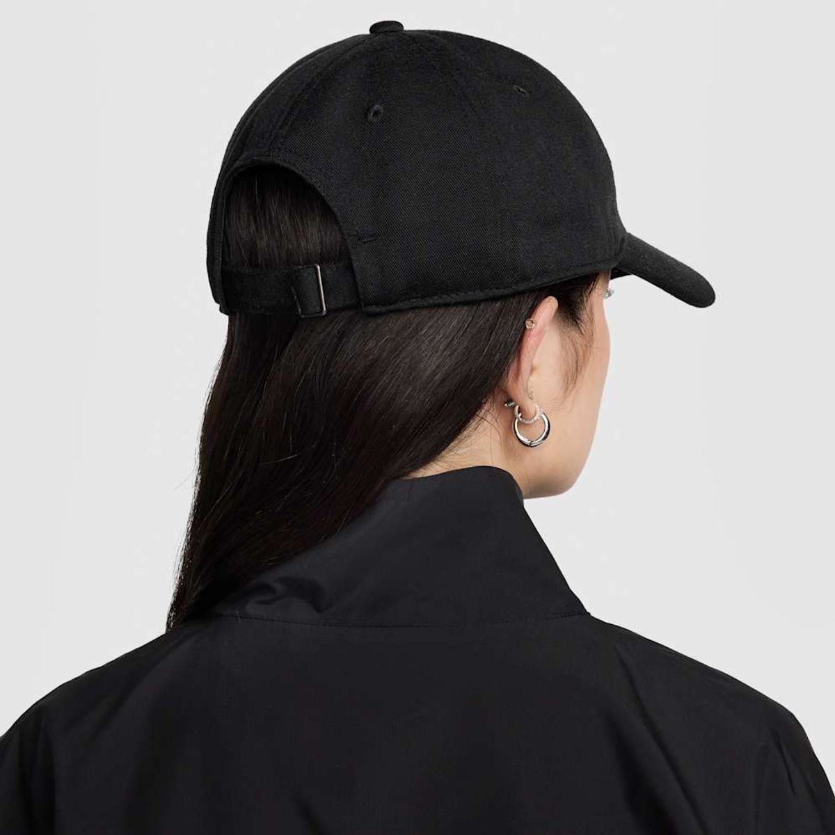 NIKE - Gorro Nike Club Negro Hombre