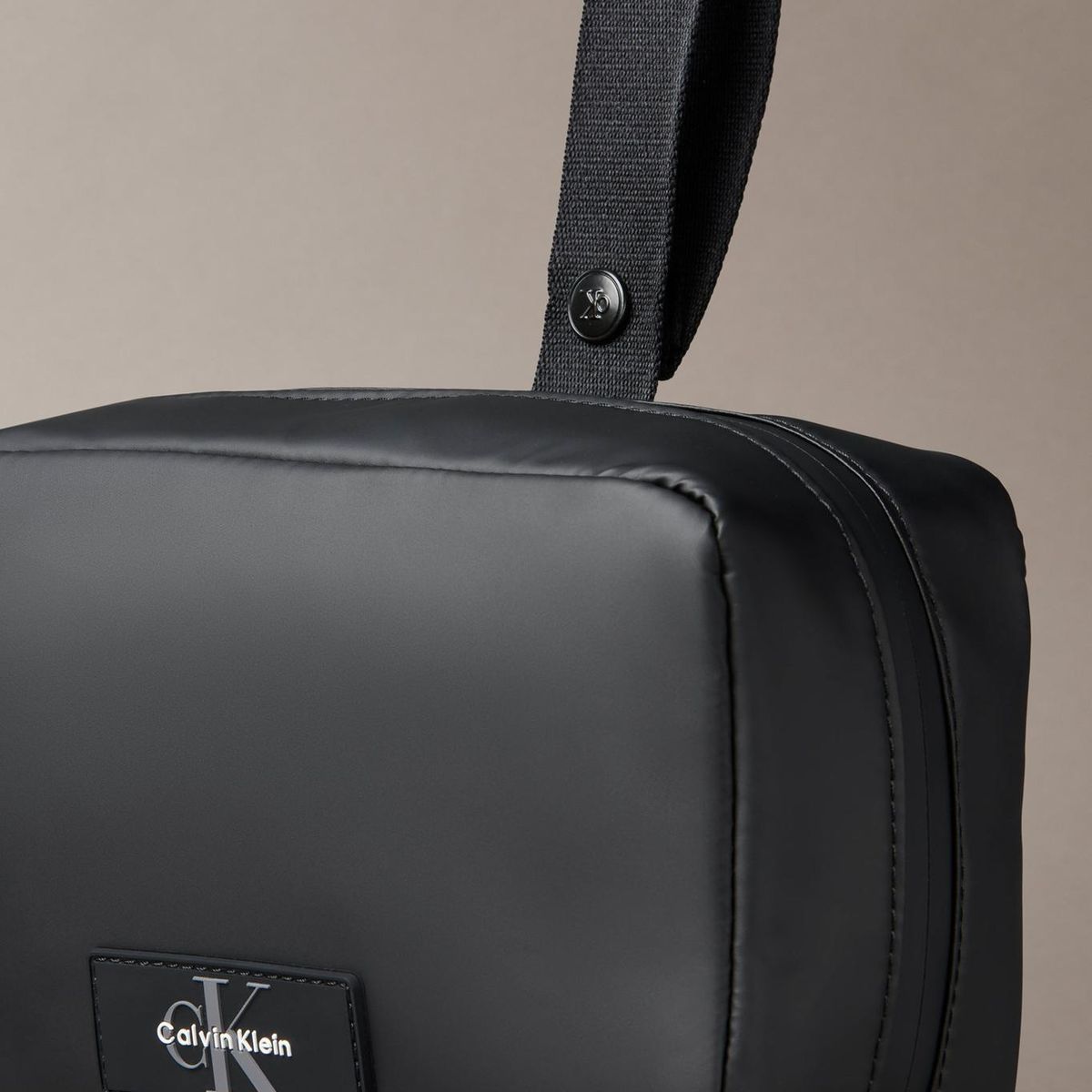 CALVIN KLEIN - Neceser con Logo Negro Calvin Klein