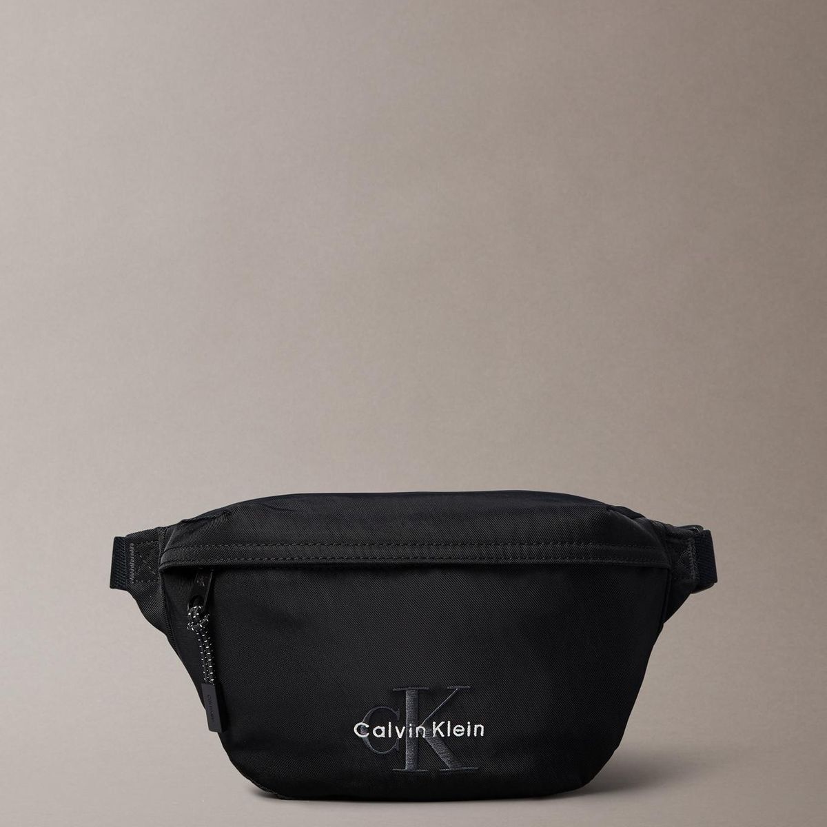 CALVIN KLEIN - Banano Bold con Monograma Negro Calvin Klein