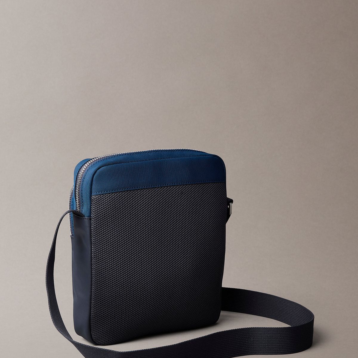 CALVIN KLEIN - Bolso Bandolera Utility Azul Calvin Klein