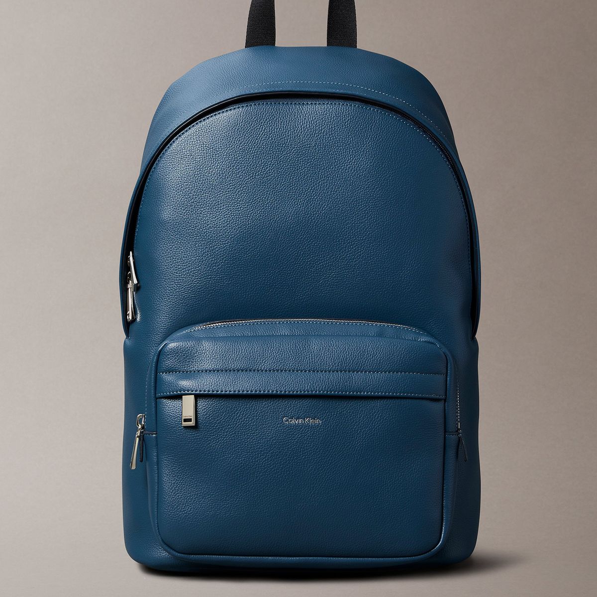 CALVIN KLEIN - Mochila Redonda Micro Pebble Azul Calvin Klein