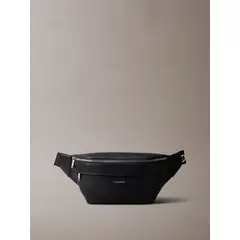 CALVIN KLEIN - Banano Micro Pebble Negro