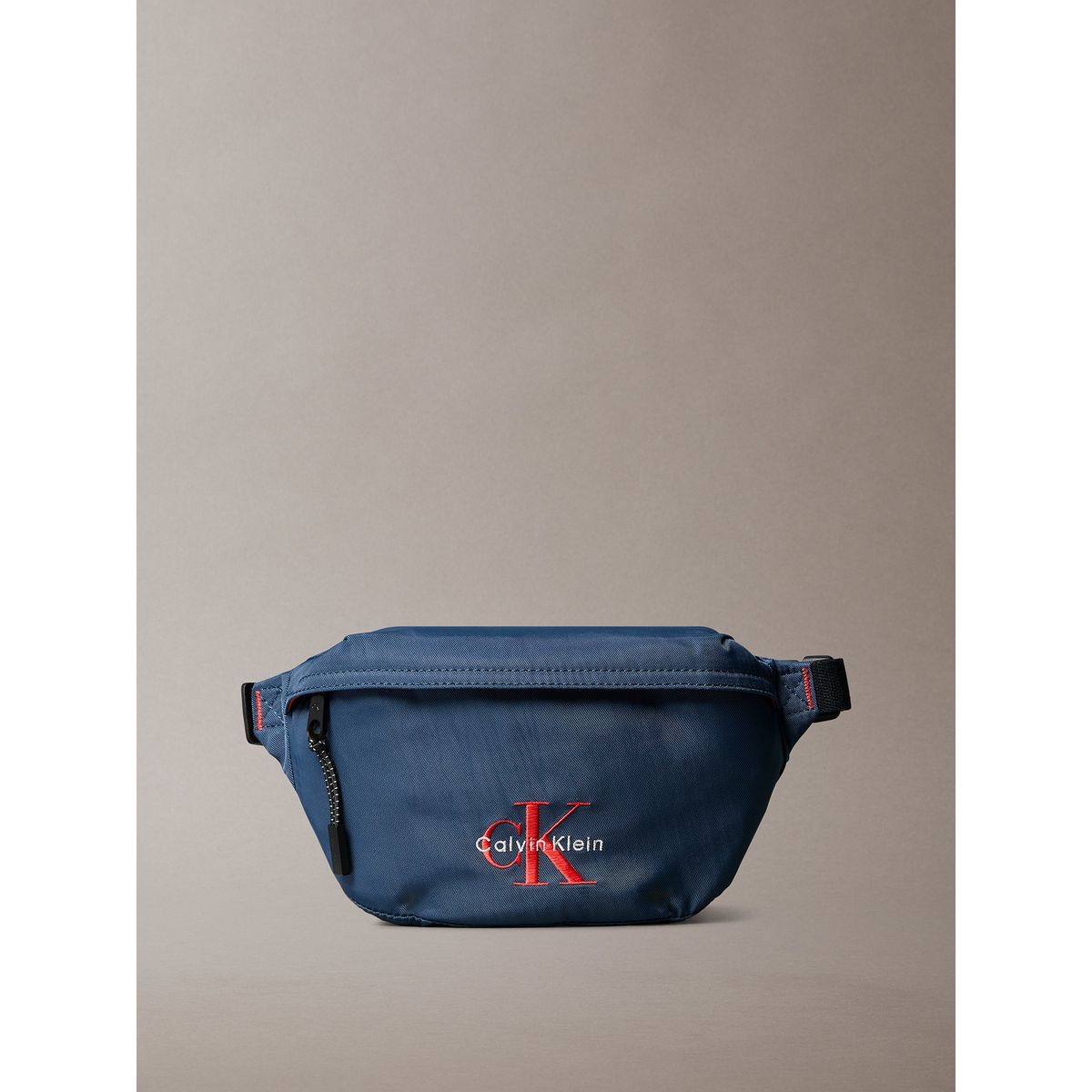 CALVIN KLEIN - Banano Bold con Monograma Azul Calvin Klein