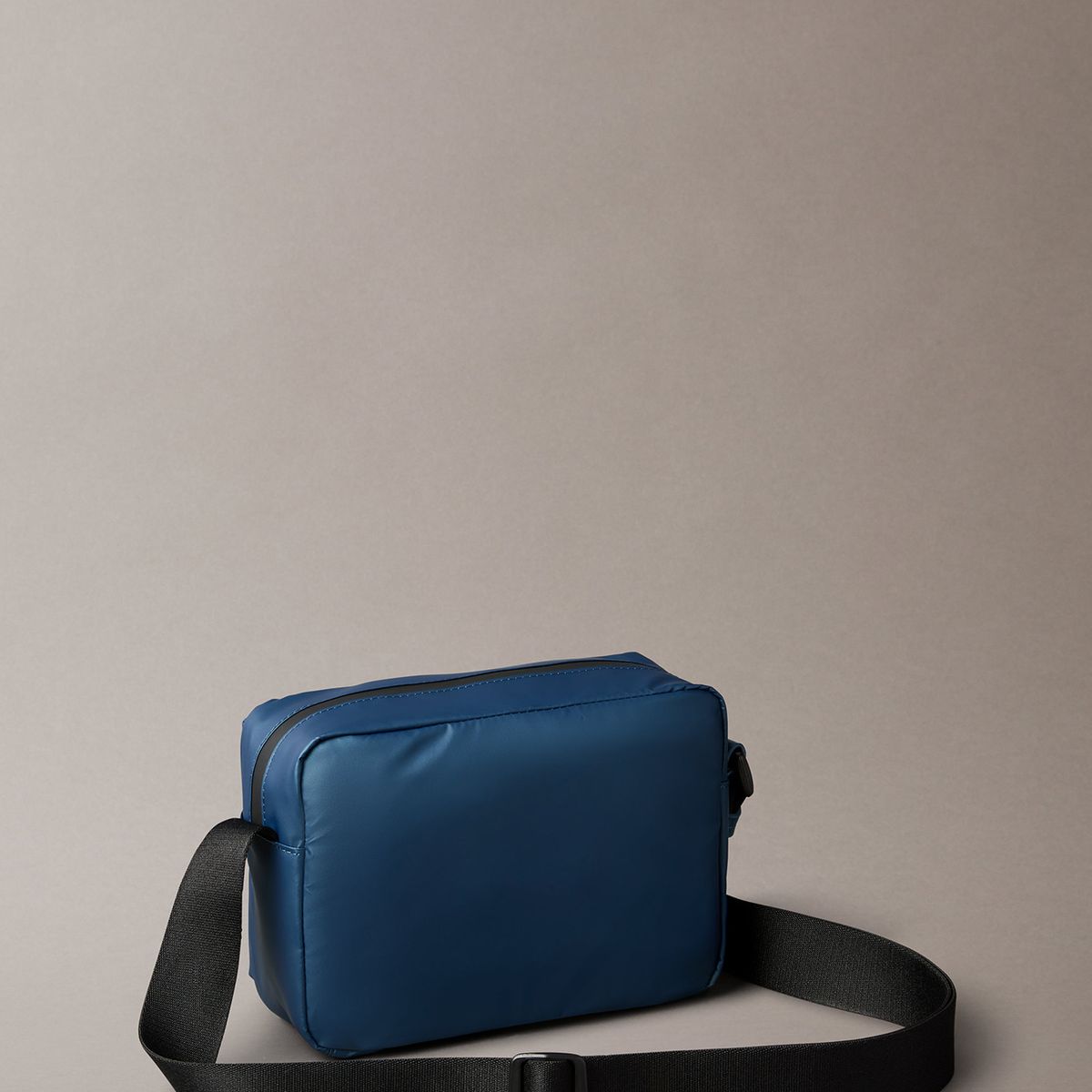 CALVIN KLEIN - Bolso Cruzado Utilitario Azul Calvin Klein