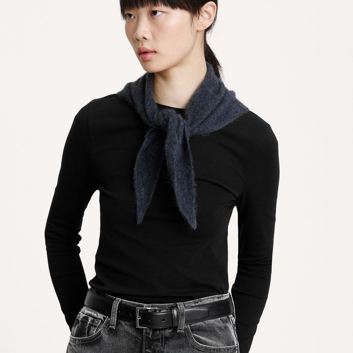 BANANA REPUBLIC - Polera Mujer Banana Republic Refined Crew-Neck Negro