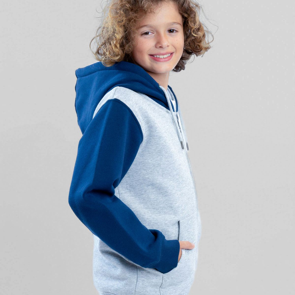 MAUI AND SONS - Poleron FZ Everflow Gris Infantil Maui And Sons