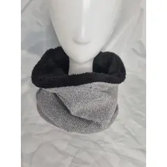 EL ESPACIO DE TOMMY - Cuello invierno adulto gris claro con cordero negro