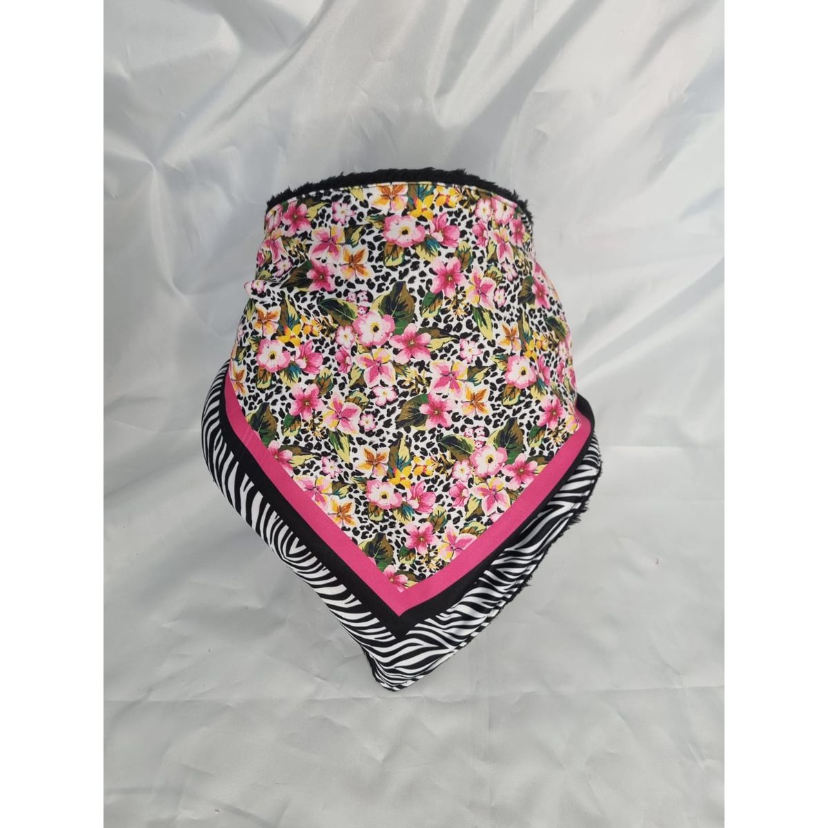 EL ESPACIO DE TOMMY - Bandana invierno mujer flores fucsias