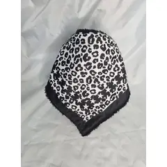EL ESPACIO DE TOMMY - Bandana invierno mujer animal print blanco negro