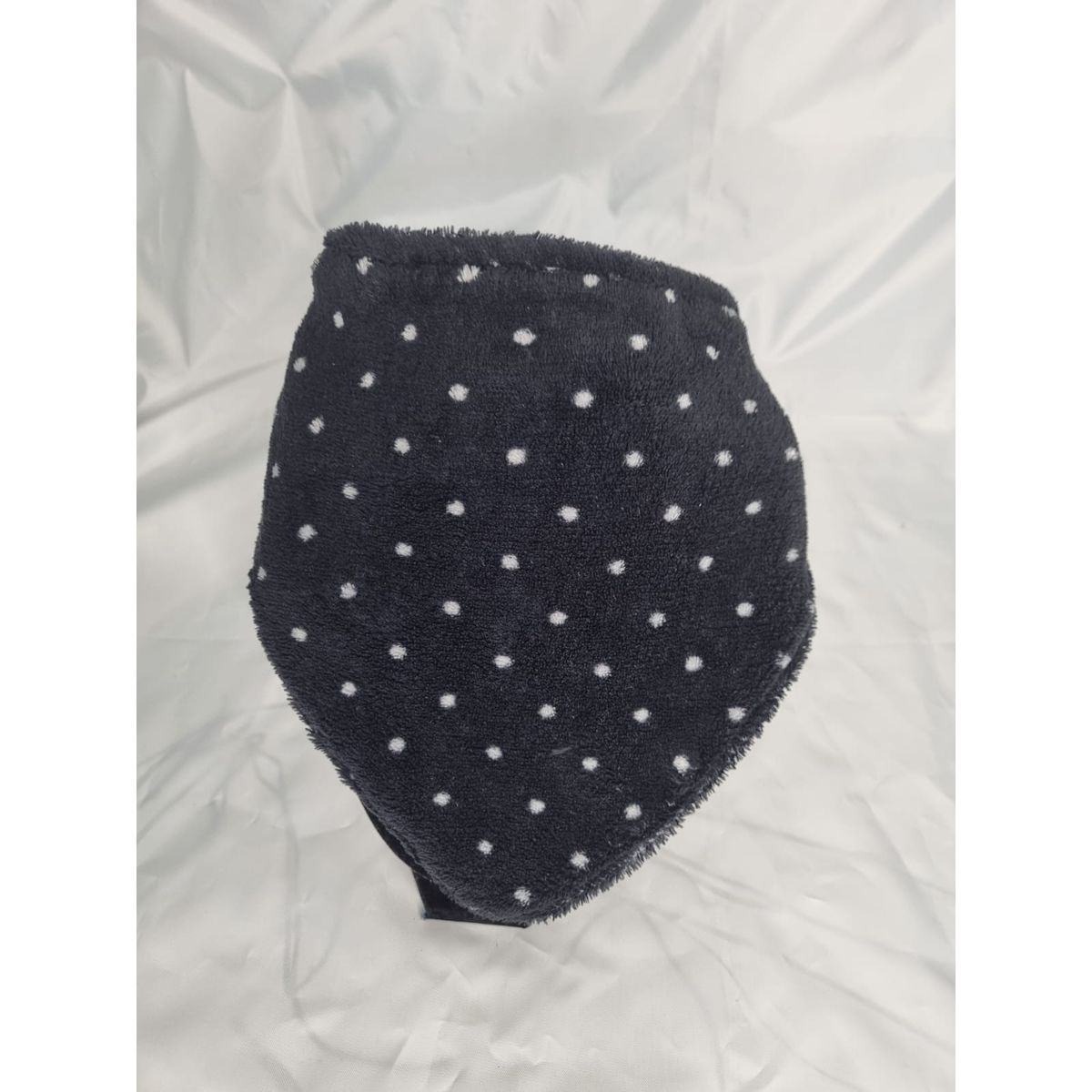 EL ESPACIO DE TOMMY - Bandana infantil invierno negro puntos