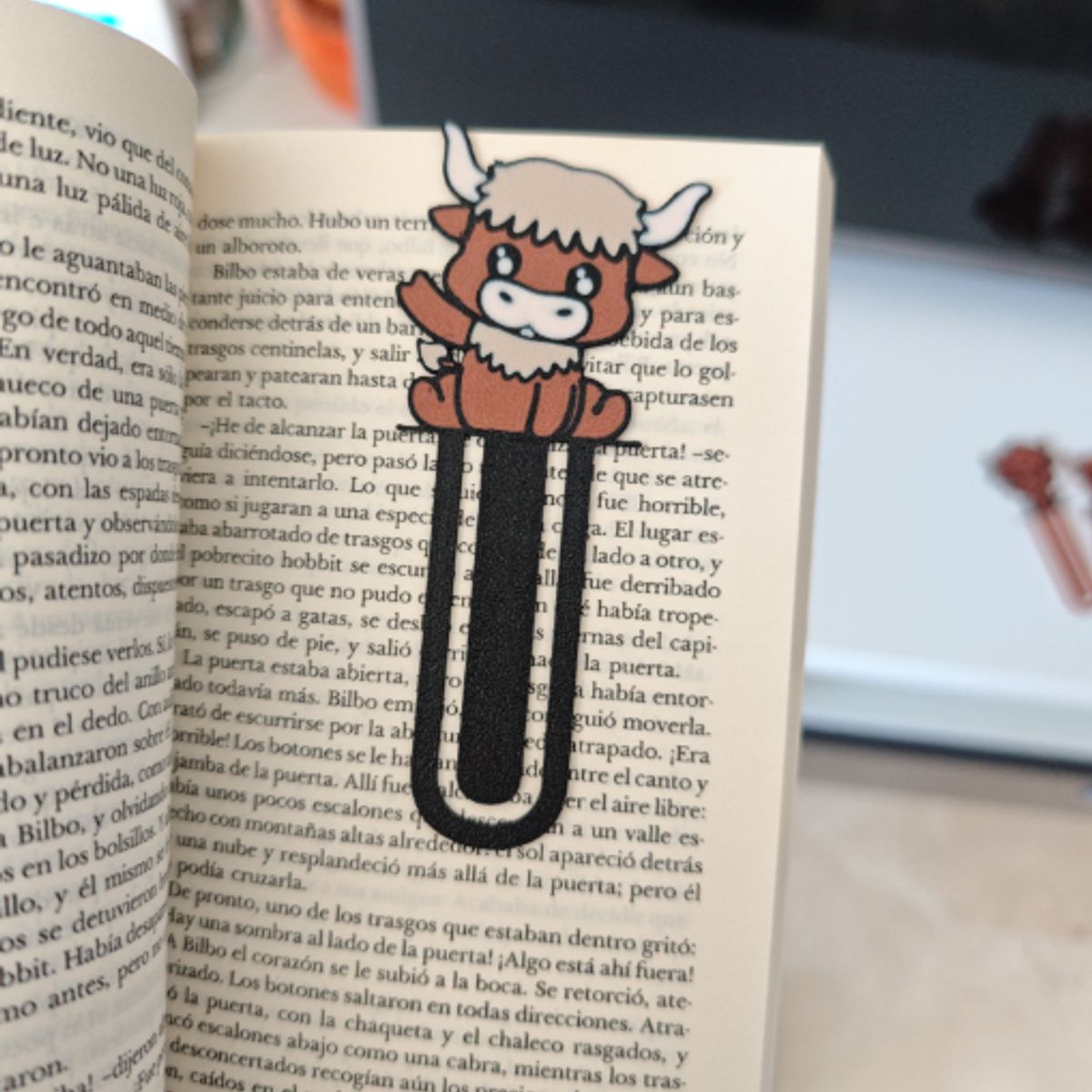 GENERICO - Marcapáginas- Toro Amigable