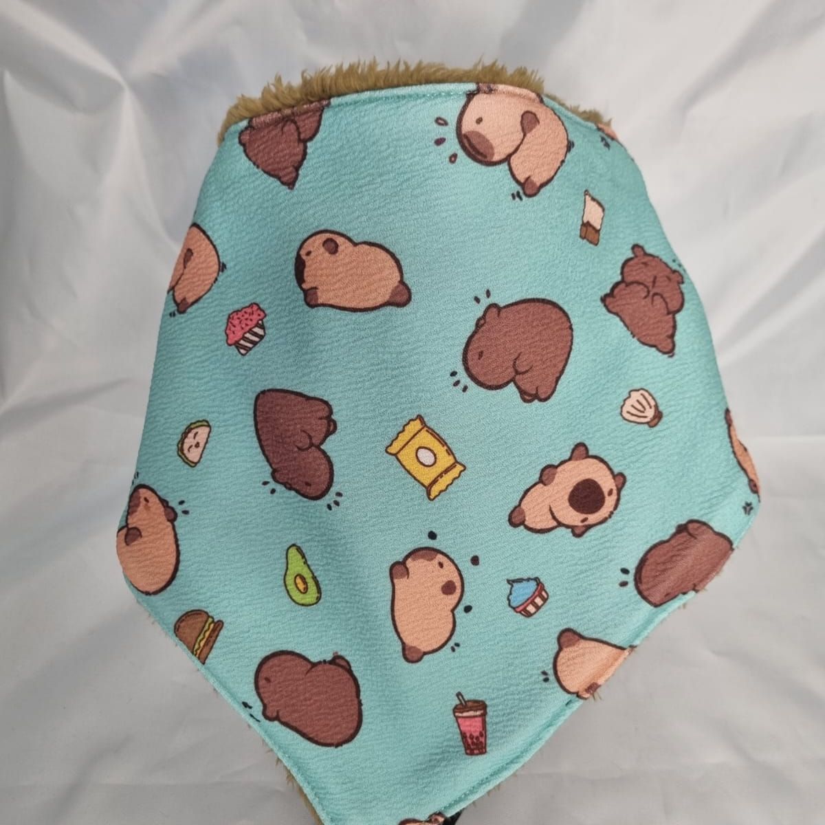 EL ESPACIO DE TOMMY - Bandana infantil invierno capibara