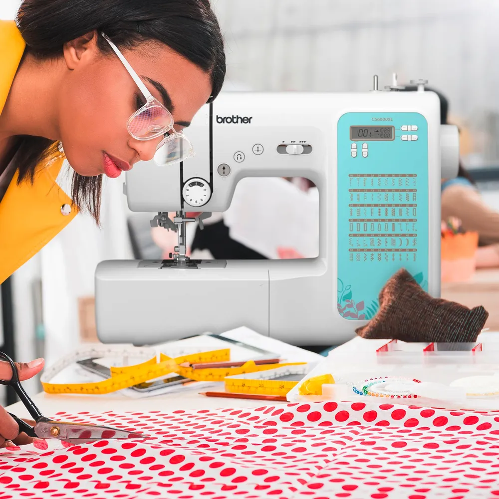 Máquina De Coser Computarizada Cs6000Xl, foto 3