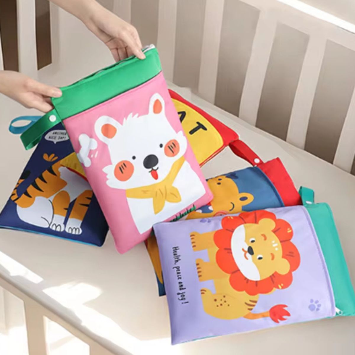 GENERICO - Bolsa Porta Pañales Diseño Infantil Animado Organizador