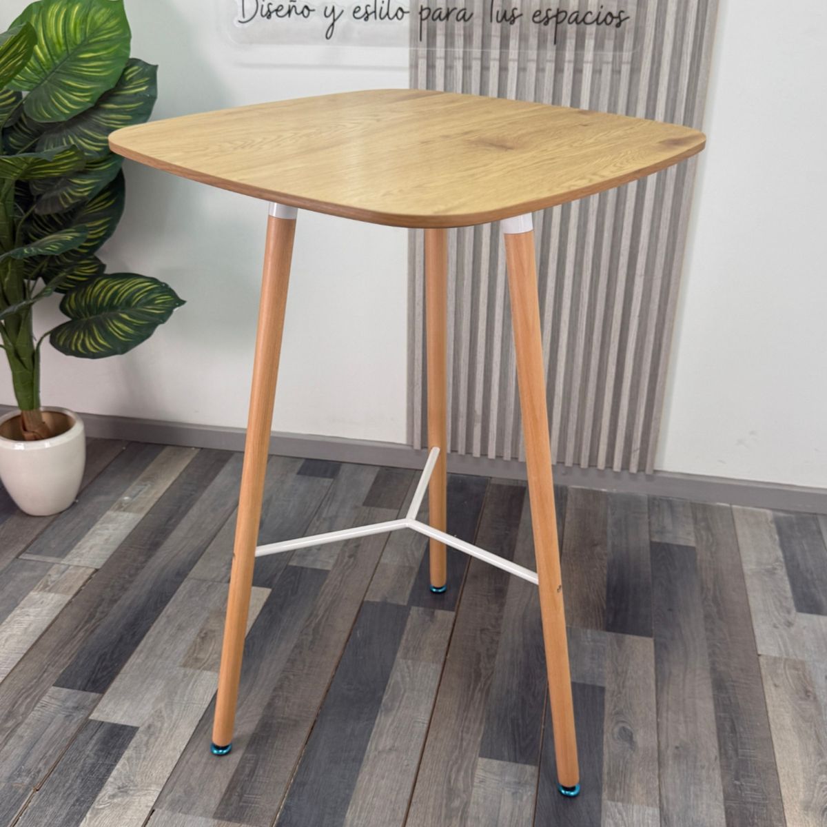 HABITA2 CHILE - Mesa Alta Estilo Nórdico MDF Natural  - 70X70 CM