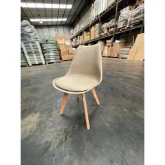 GENERICO - COMEDOR 120X80 DE VIDRIO + 4 SILLAS TULIP BLANCAS