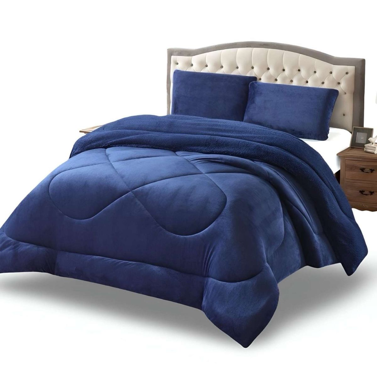 GENERICO - Cubrecama de invierno con chiporro diseño liso plaza y media