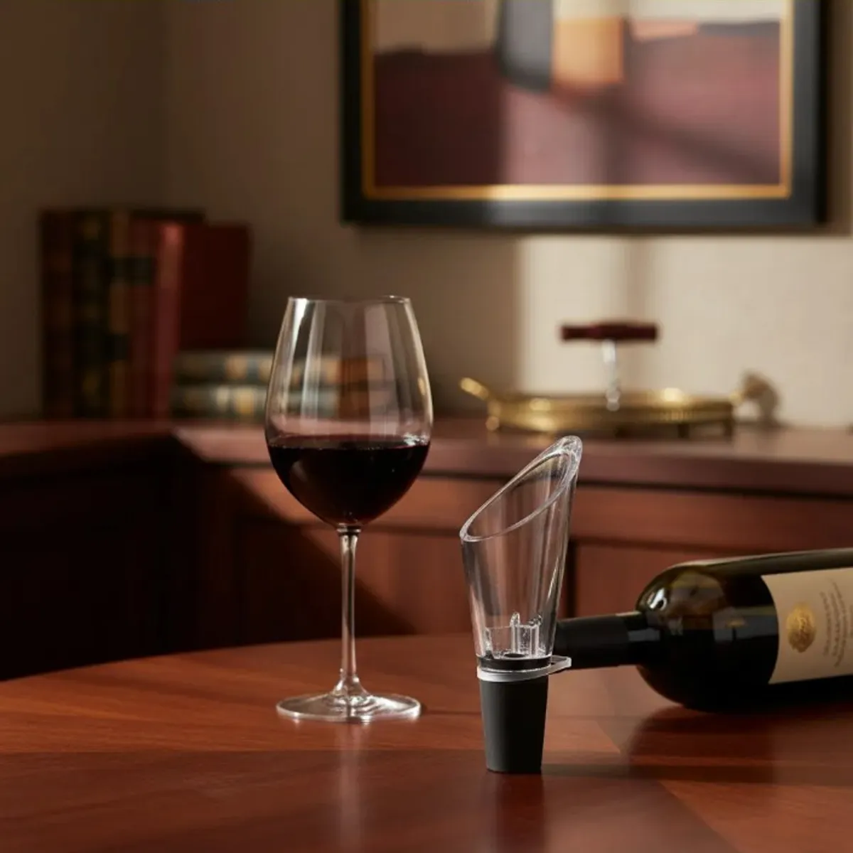 EN VARA'S MEATS & GRILL - Vertedor Boquilla Aireador Vino En Varas Meats Grill Transparente