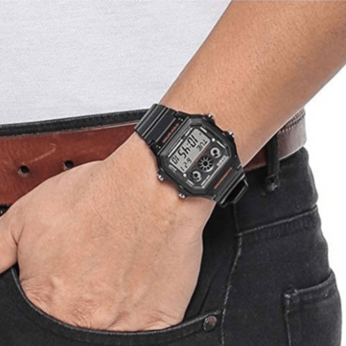 CASIO - RELOJ CASIO AE-1300WH-1A2VDF ILLUMINATOR NEGRO HOMBRE