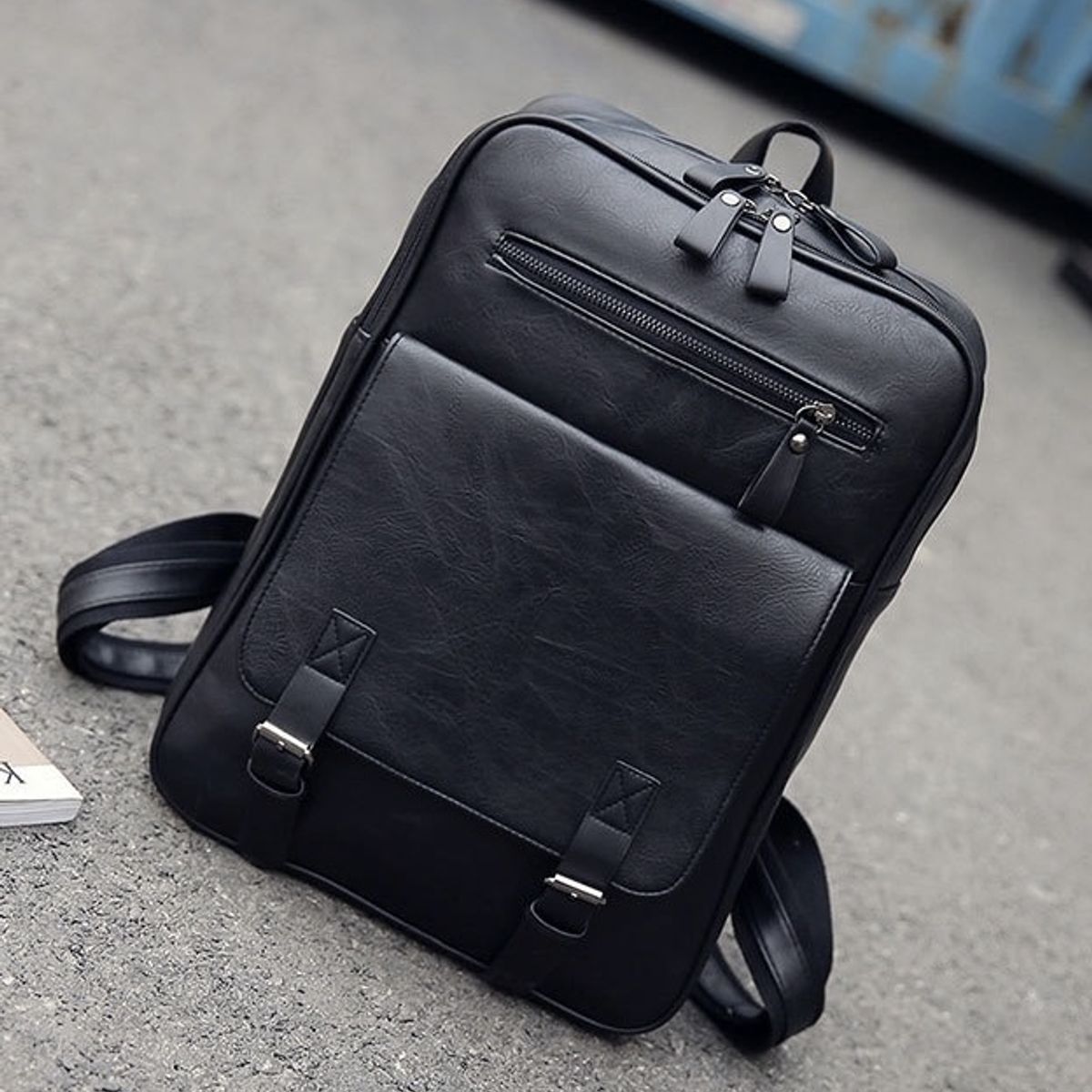 MOMO - Mochila  Urbana 24l Cuerina  Fashion Design 8535