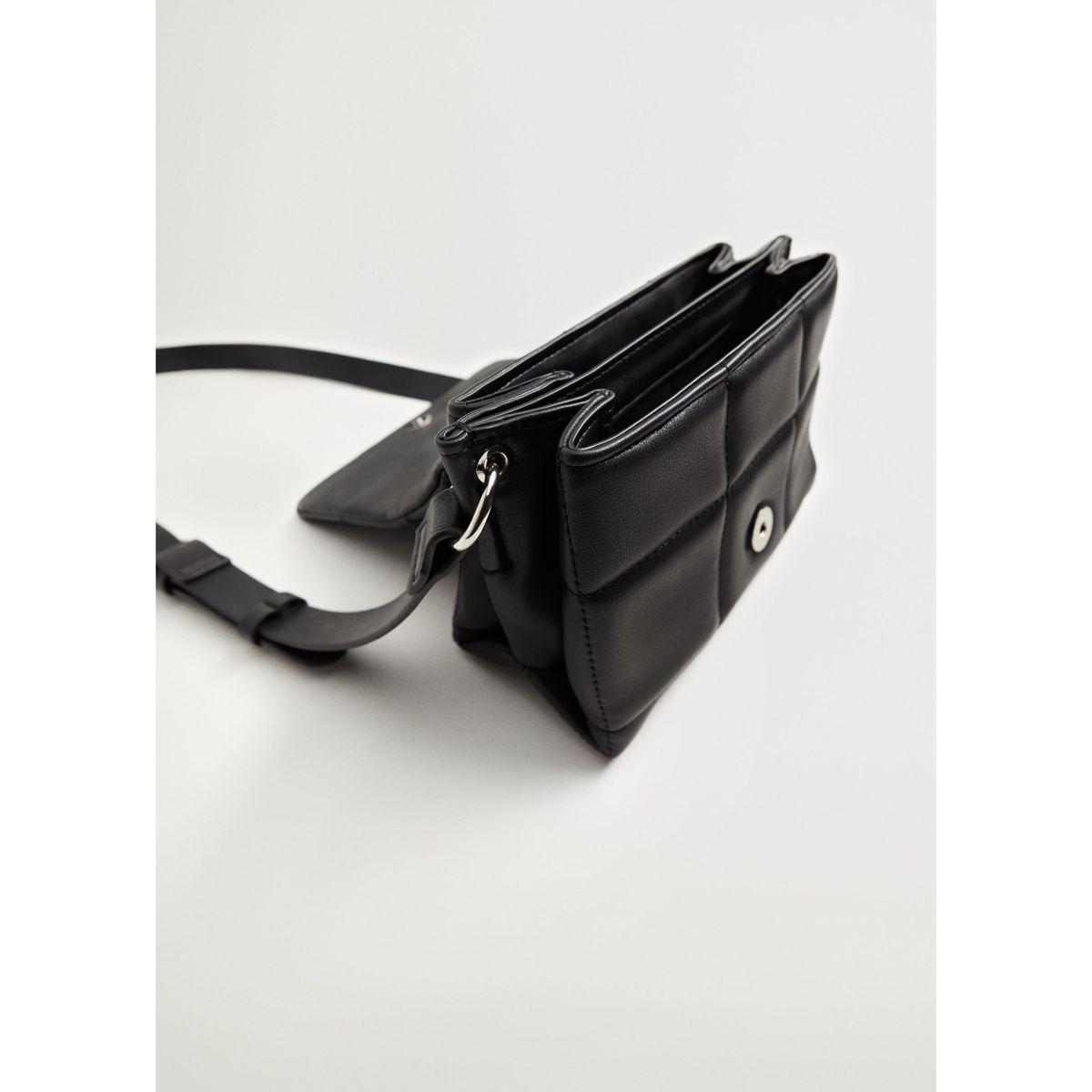 MANGO - Cartera Negra Acolchada Alessio Mujer