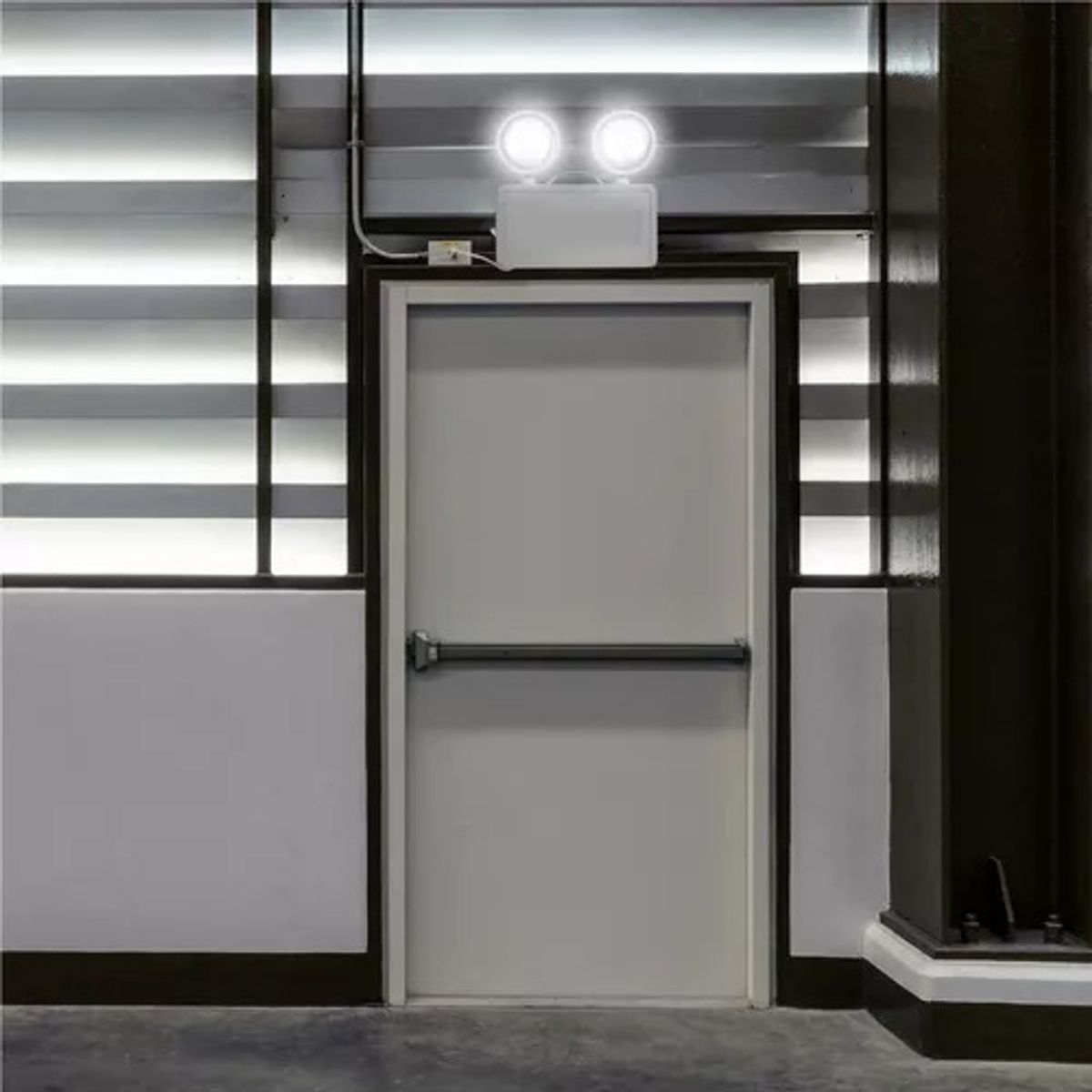 GENERICO - Lamparas Emergencia Luz Led  Focos Recargable  Color Blanco Blanco