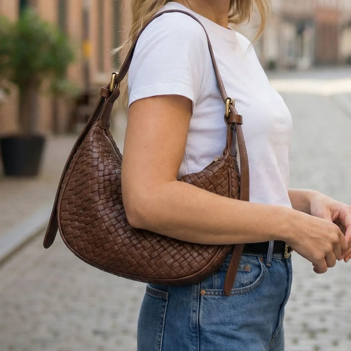 ANONIMASTORE - Cartera Trenzada Ajustable