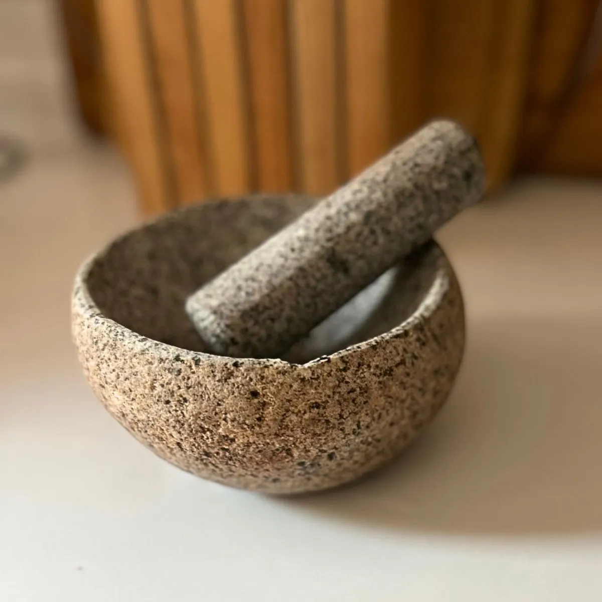 BOHEMIK - Mortero de Piedra 15 cm x 8 cm BOHEMIK