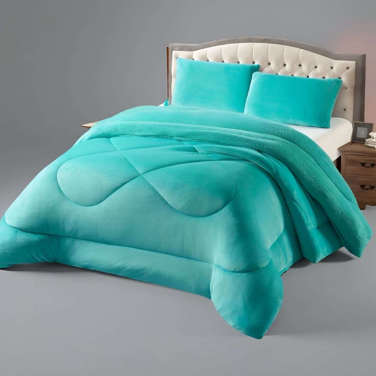 GENERICO - Cubrecama plush con chiporro Acolchado liso 2 plazas