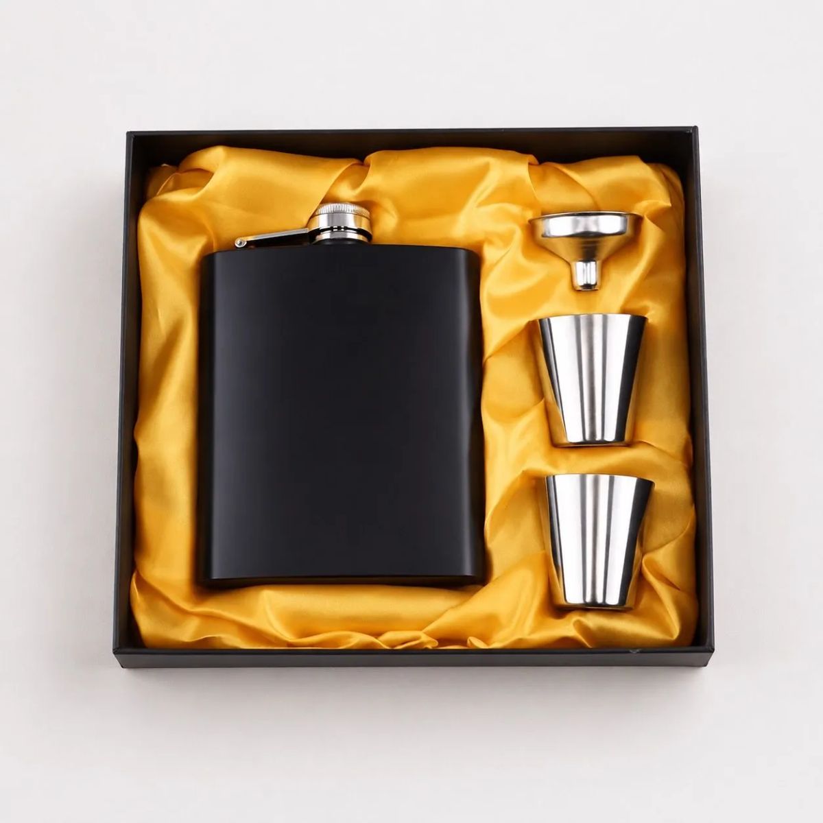 HOMESTAR - Set de petaca negra de acero inoxidable con 2 vasos, embudo y caja de regalo
