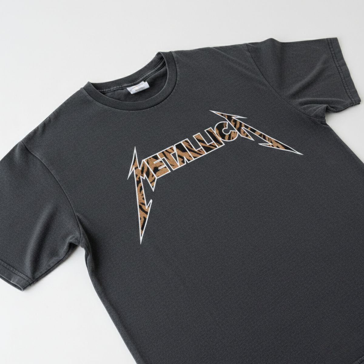 METALLICA - Polera Manga Corta Logo Negro Metallica