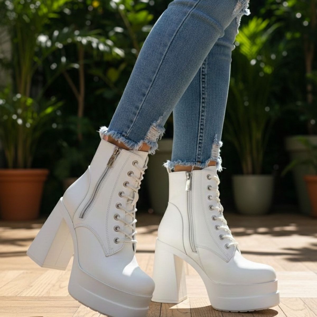 SNOOPY - Botin Mujer  Color Blanco Taco Alto con Plataforma M581