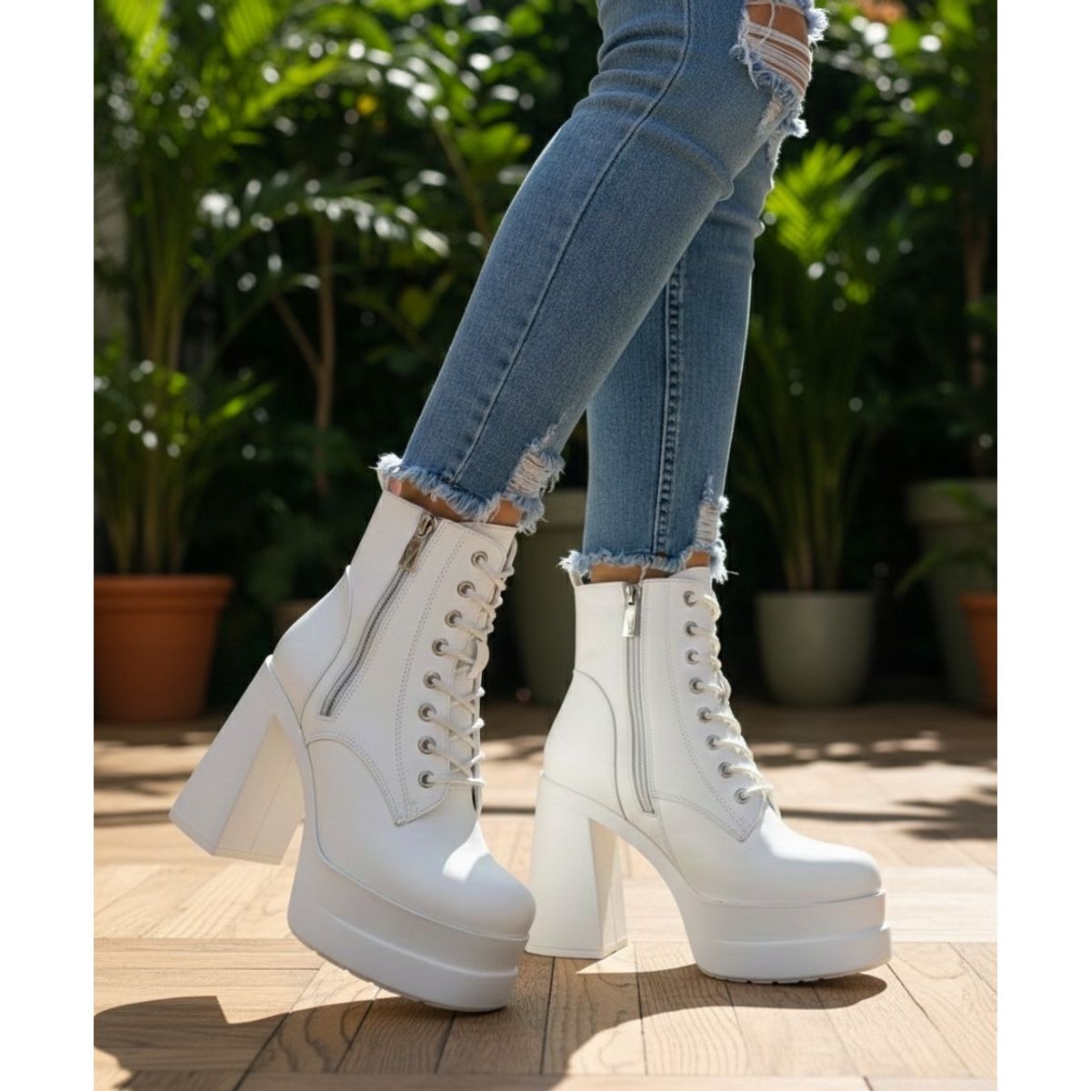 SNOOPY - Botin Mujer  Color Blanco Taco Alto con Plataforma M581