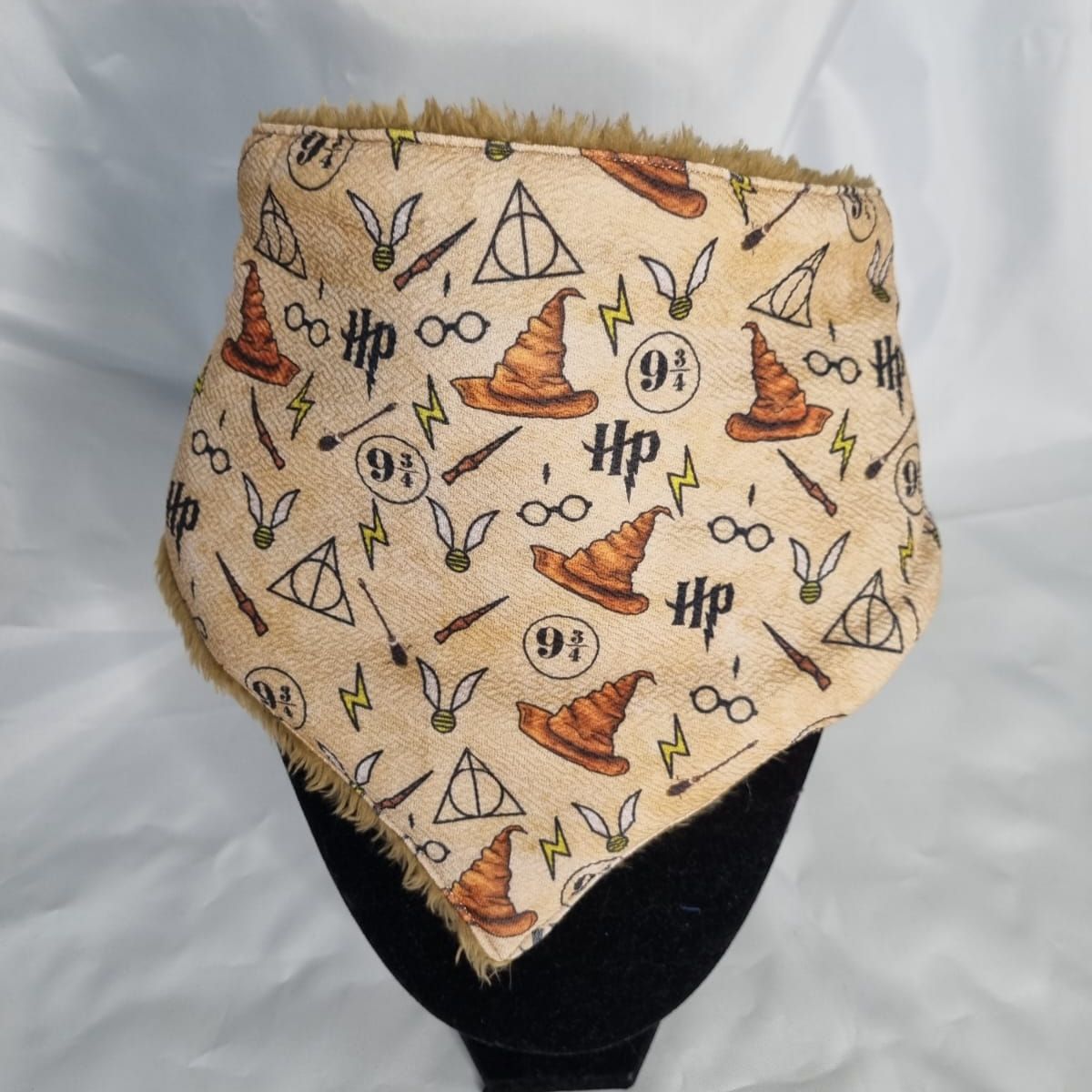 EL MUNDO DE EMMA - Bandana mascota invierno animado café talla M