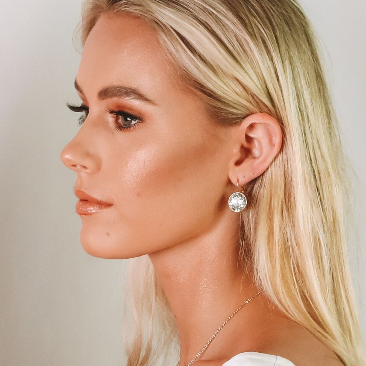 BLOOM CRYSTAL - Pendientes Bella con Cristales Transparentes de 13 mm en Oro Rosa