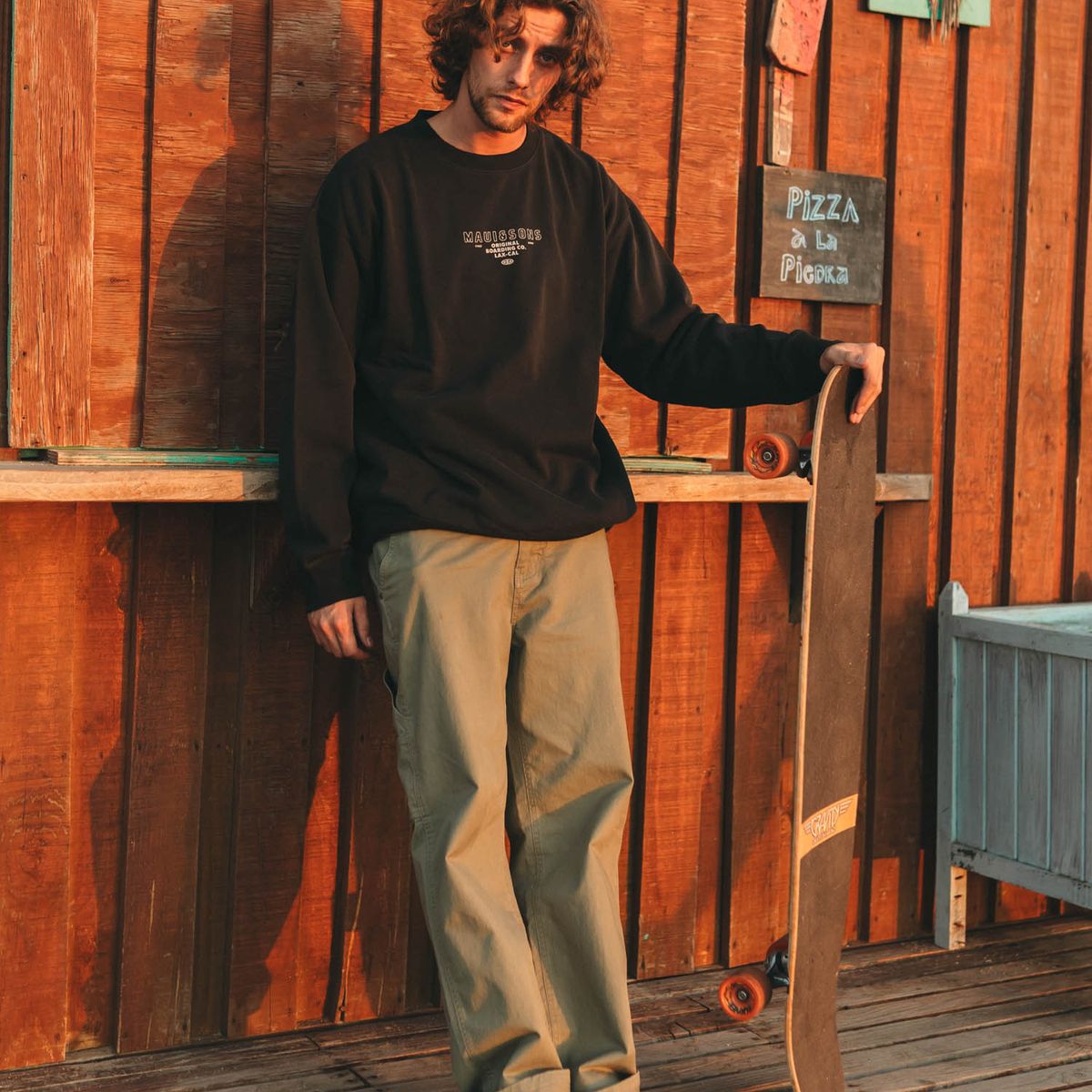 MAUI AND SONS - Poleron CR Original Crew Negro Hombre Maui And Sons