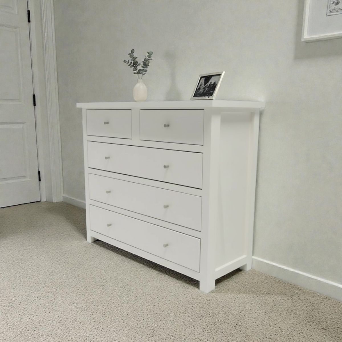 GENERICO - COMODA EMBUTIDOS 5 CAJONES MGR MUEBLES BLANCO