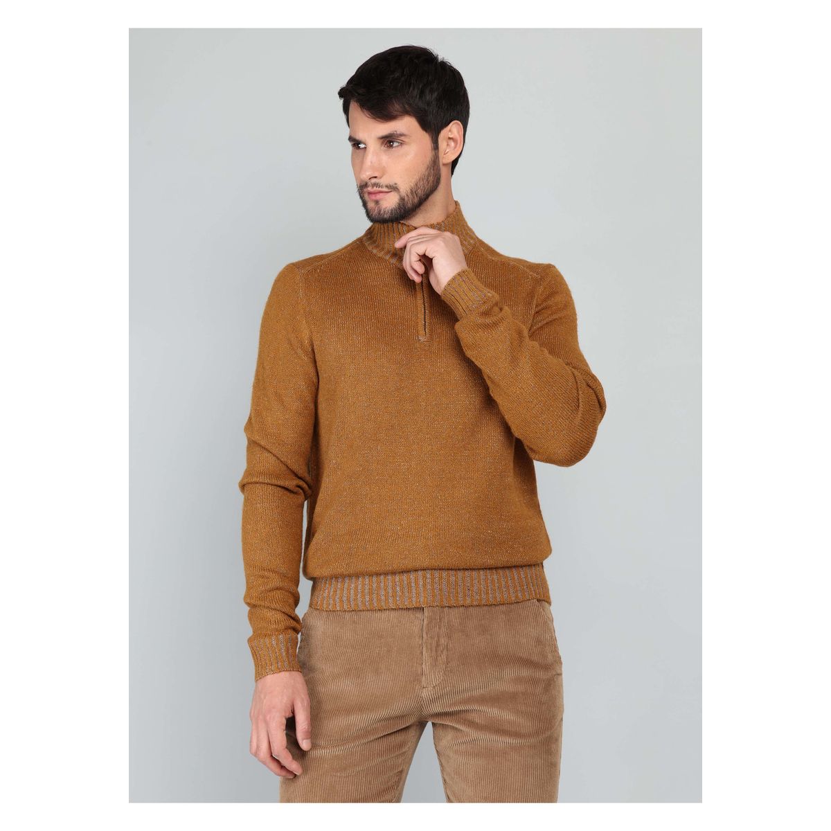 ARROW - Sweater Cuello Alto Regular Fit Camel Arrow ARROW