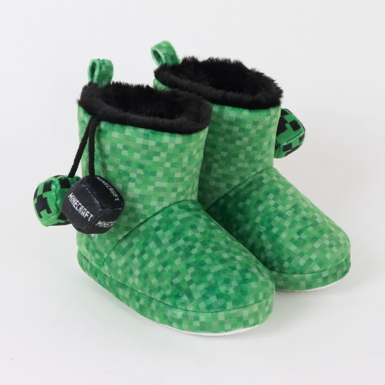 Pantufla Bota Niño Invernal Pompones Verde