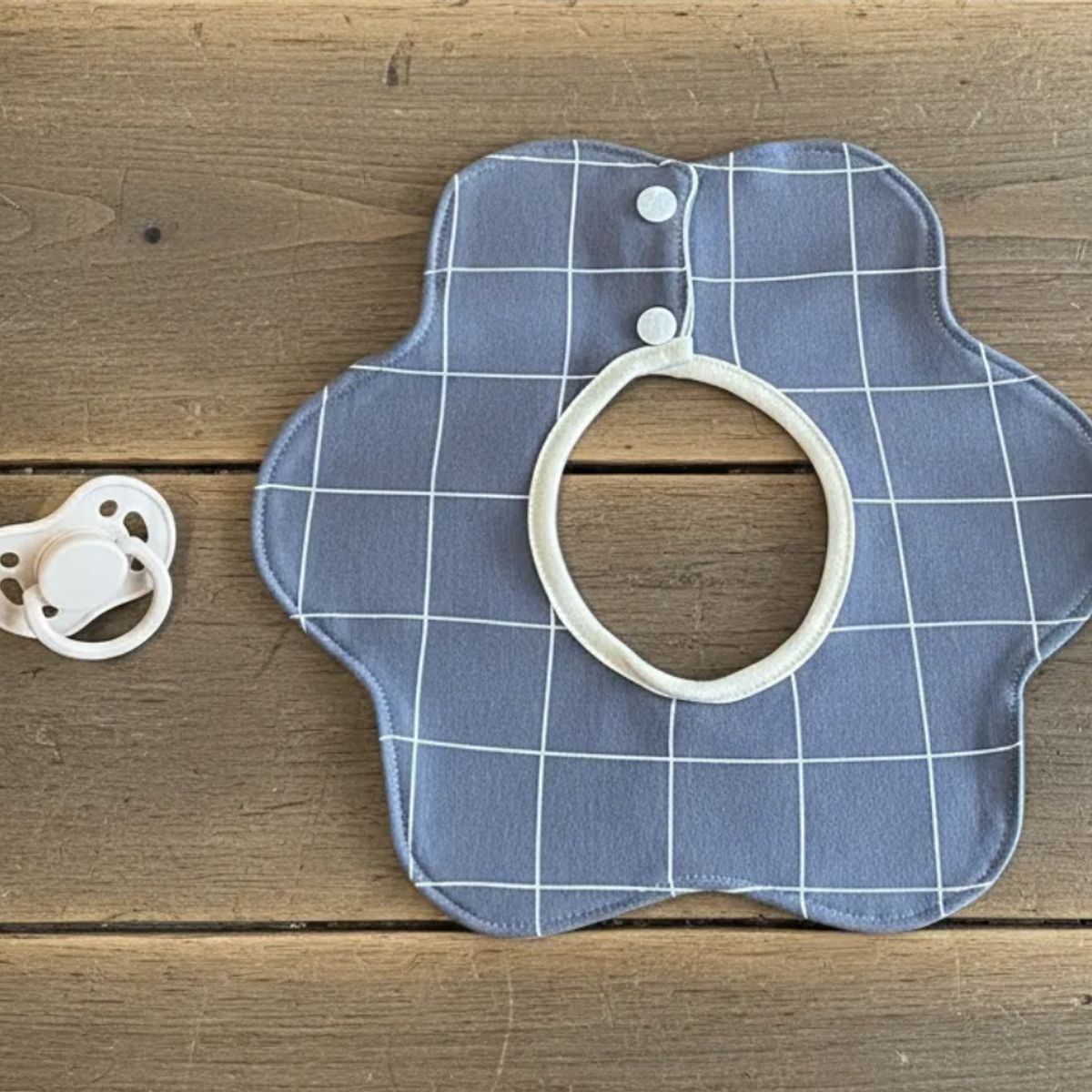 HAOKIDS - Babero estilo Nórdico 100% algodón y con entretela Impermeable 3 a 12 Meses