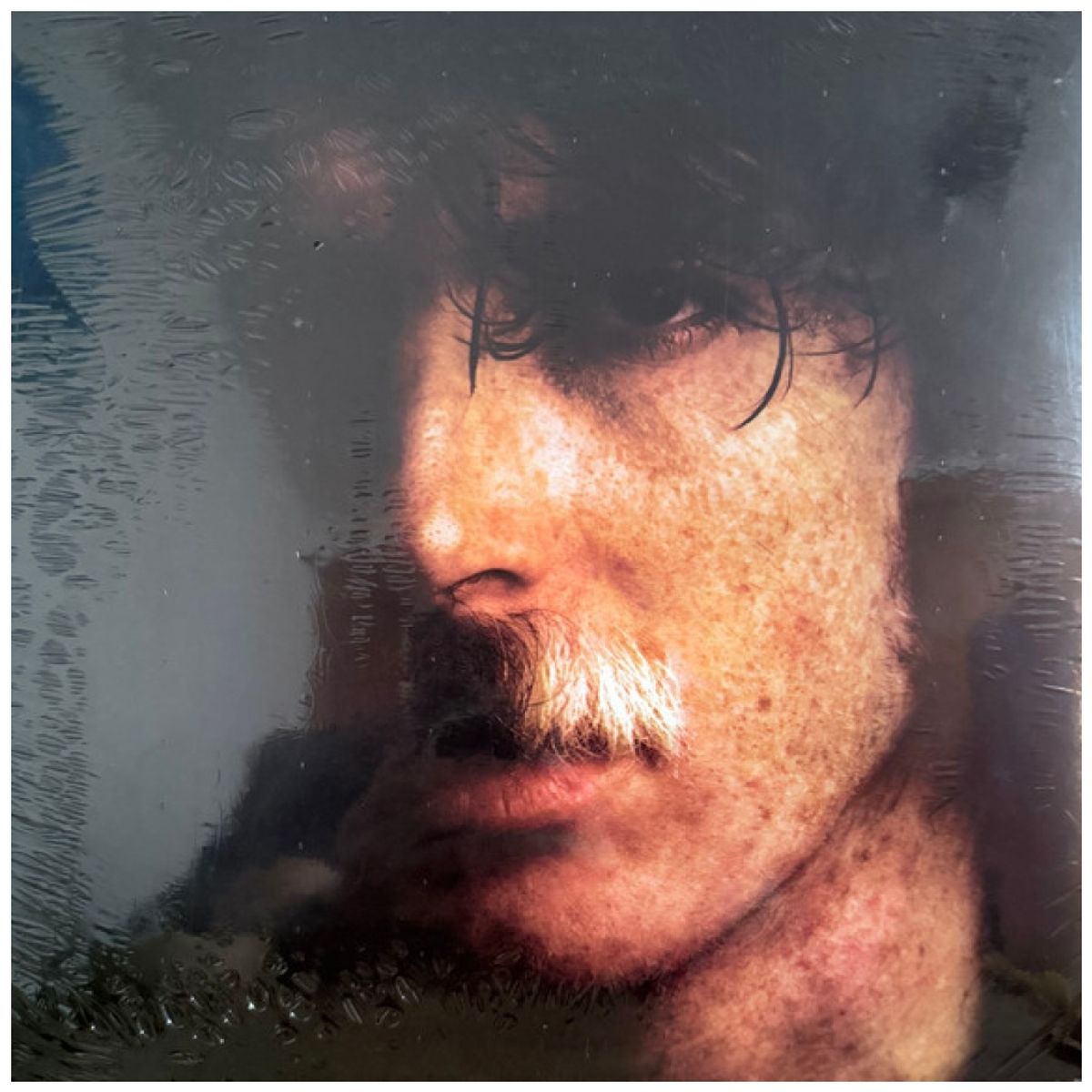 HITWAY MUSIC - CHARLY GARCIA - YENDO DE LA CAMA AL LIVING - VINILO