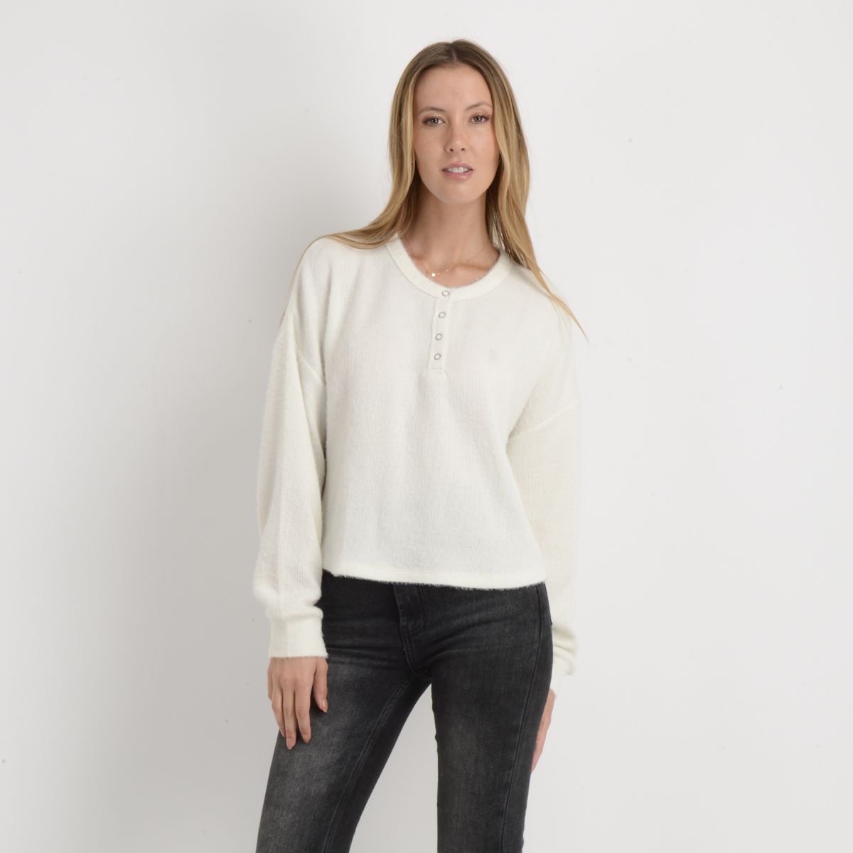 O'NEILL - POLERA TEJIDA MANGA LARGA INESSA BEIGE CLARO