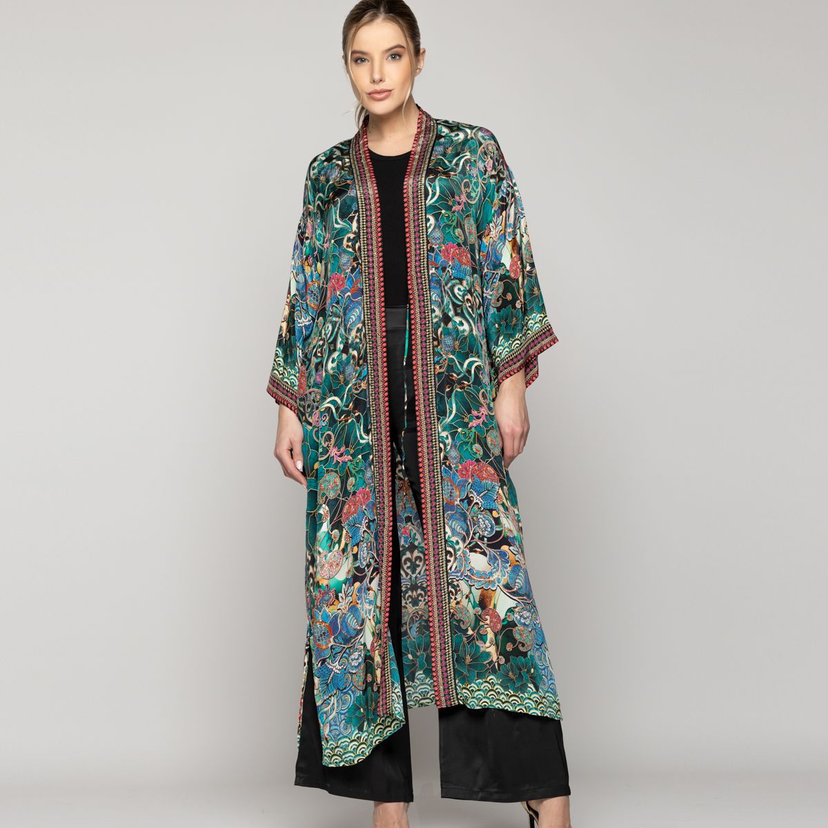 LINEATRE - Tapado Mujer Kimono Debora Estampado Floral Verde Jade Lineatre