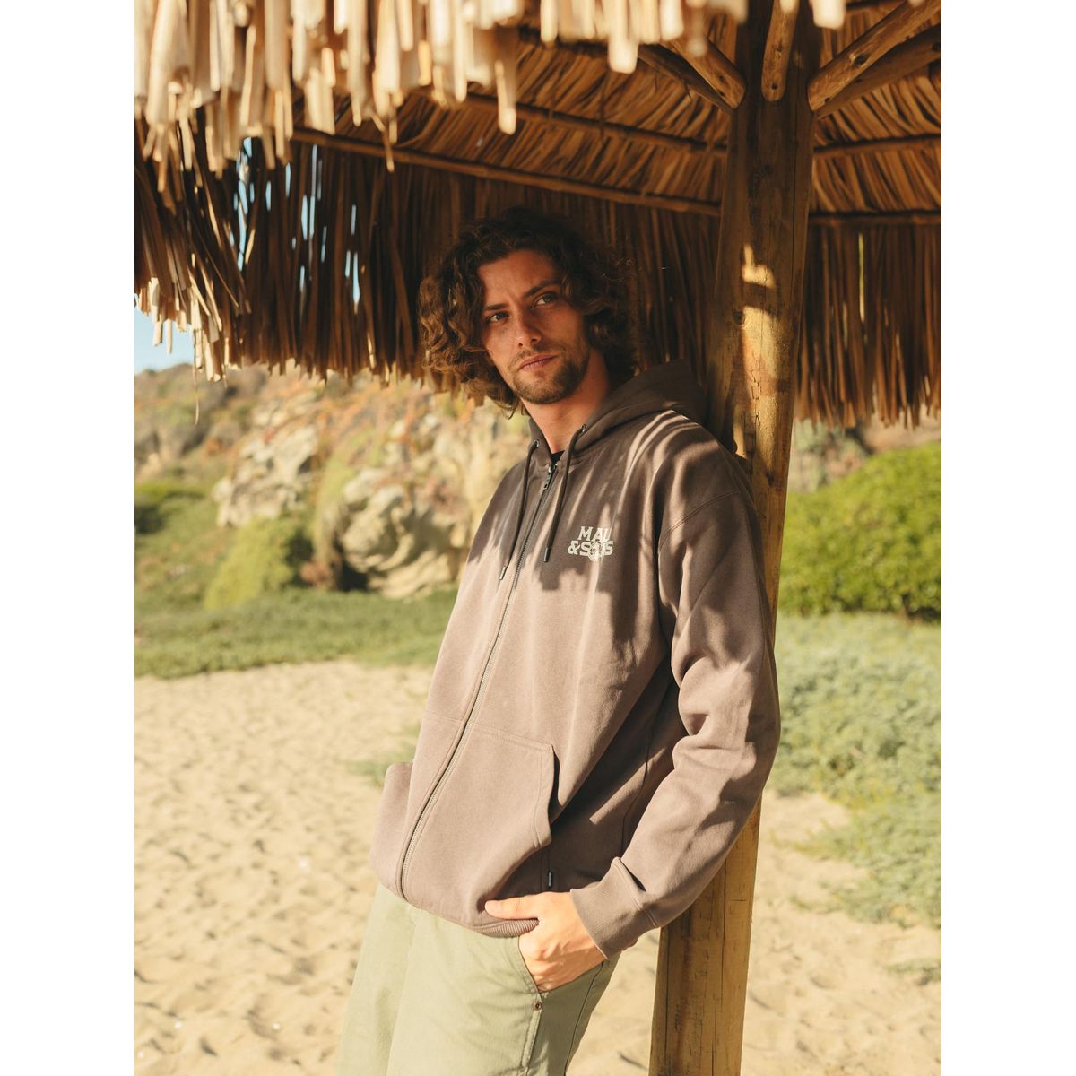 MAUI AND SONS - Poleron FZ Thalor Café Hombre Maui And Sons