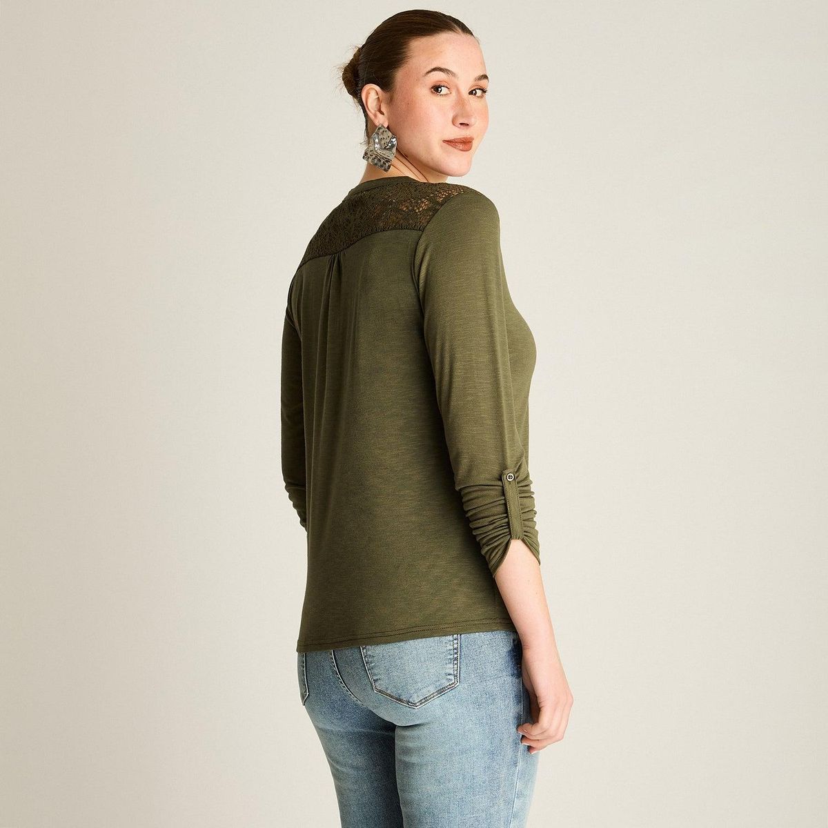LORENZO DI PONTTI - Polera Verde Manga Larga con Detalle de Macramé
