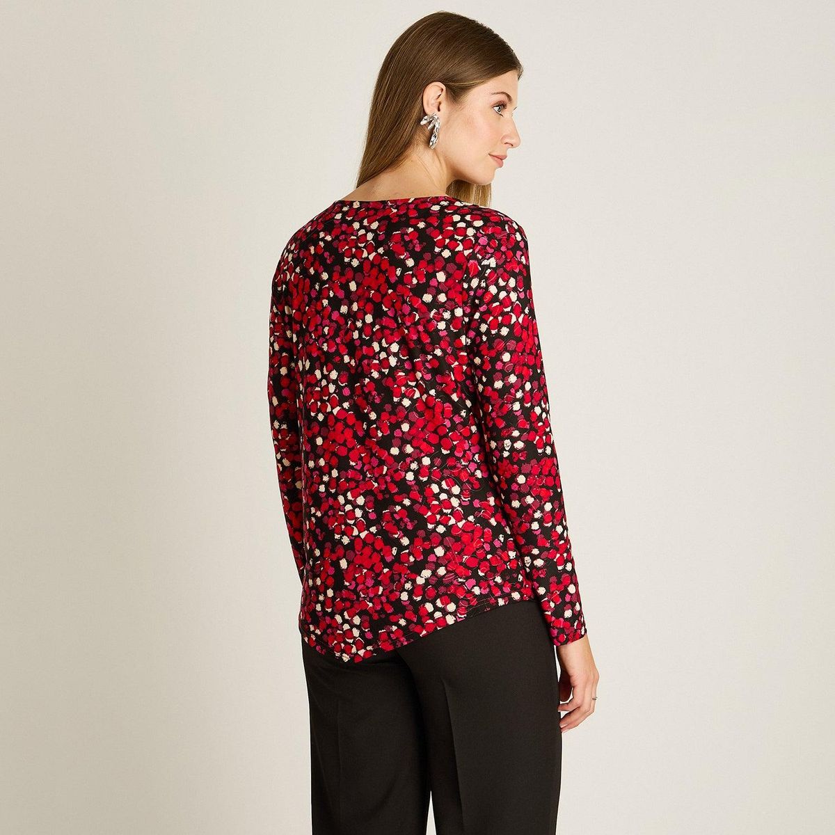 LORENZO DI PONTTI - Polera Roja Manga Larga Estampada con Cuello Redondo y Collar