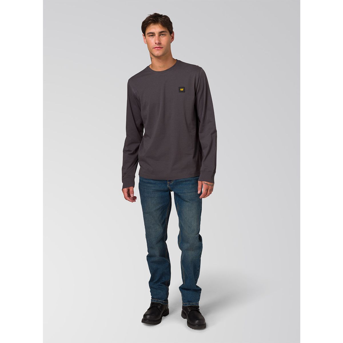 CAT - Polera Manga Larga Hombre Patch Negro CAT