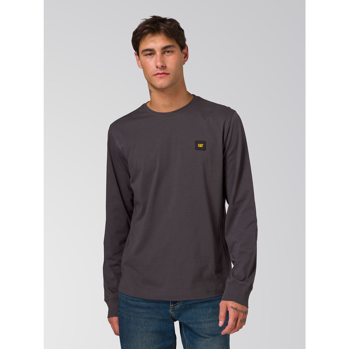 CAT - Polera Manga Larga Hombre Patch Negro CAT