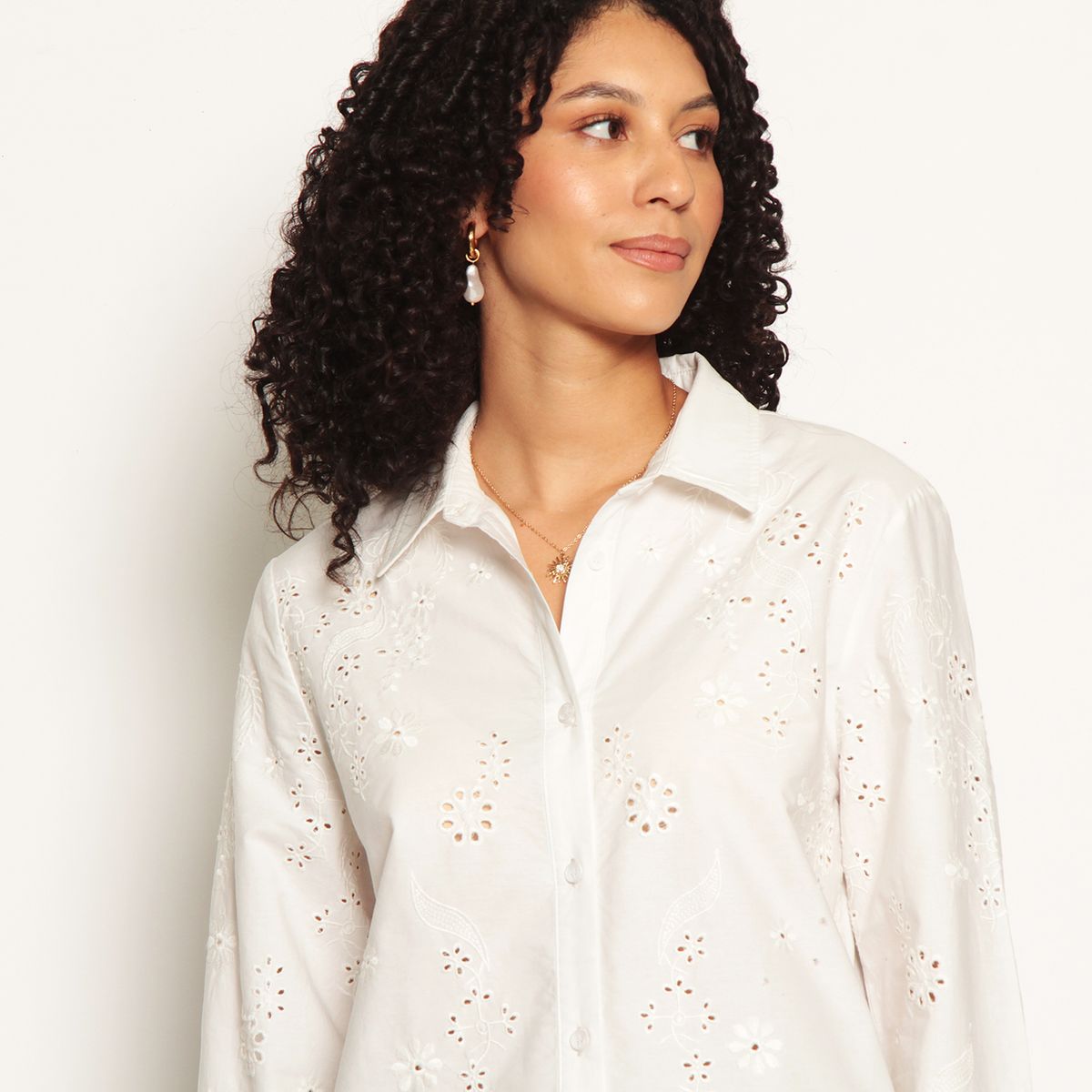 WADOS - BLUSA MANGA LARGA CON BRODERY EN DELANTERO