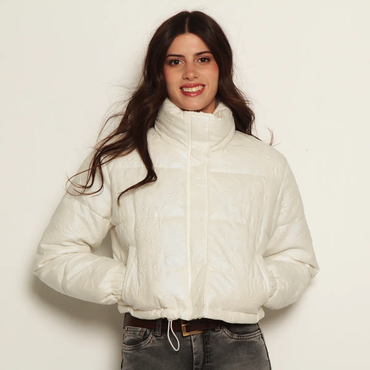 WADOS - PARKA MANGA LARGA  CON BROCHE Y CIERRE EN DELANTERO CINTURA AJUSTABLE
